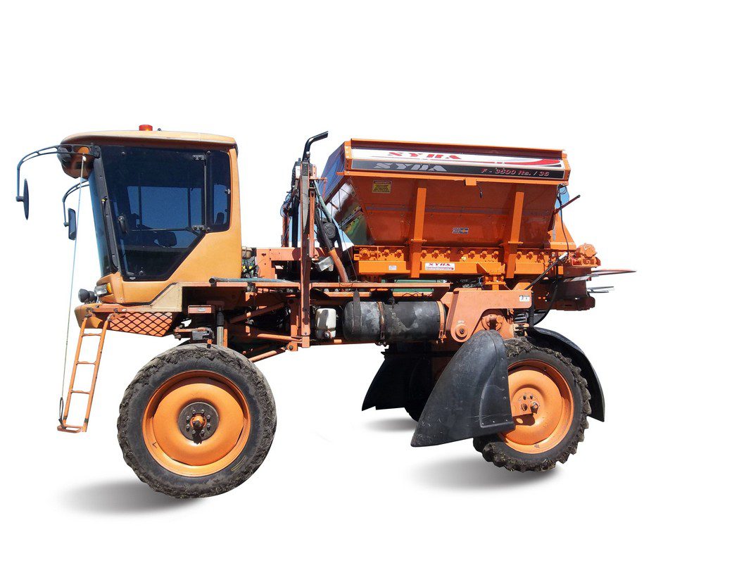 FERTILIZADORA-SYRA-SOBRE-JACTO